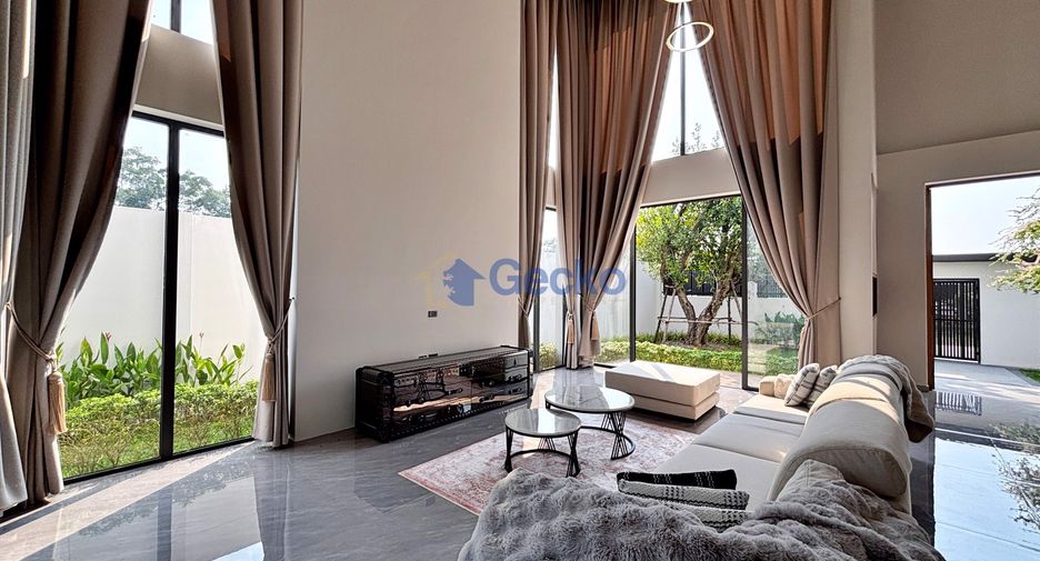 For sale 5 bedrooms house in Bang Lamung, Chonburi