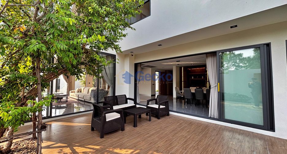 For sale 5 bedrooms house in Bang Lamung, Chonburi