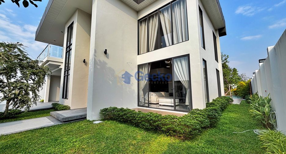 For sale 5 bedrooms house in Bang Lamung, Chonburi