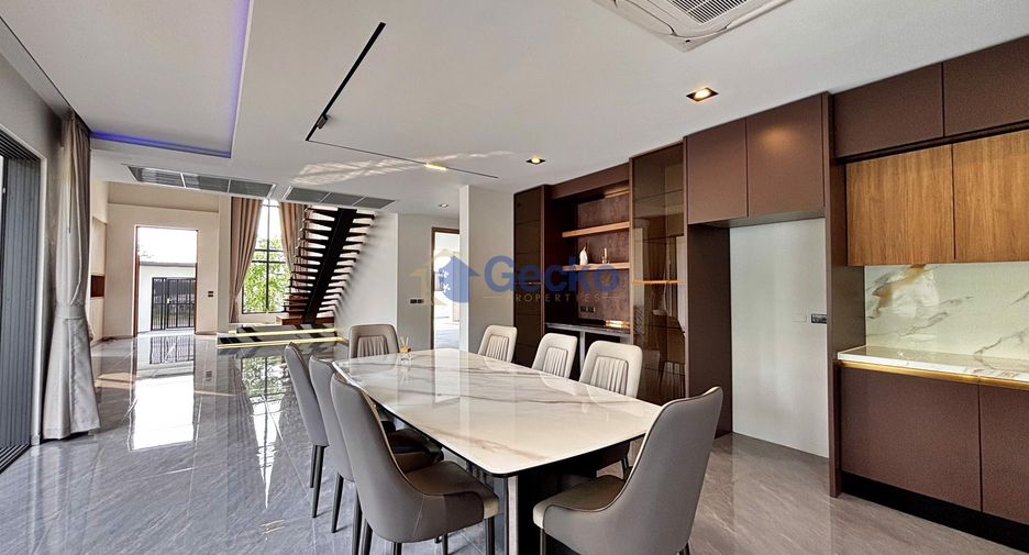 For sale 5 bedrooms house in Bang Lamung, Chonburi