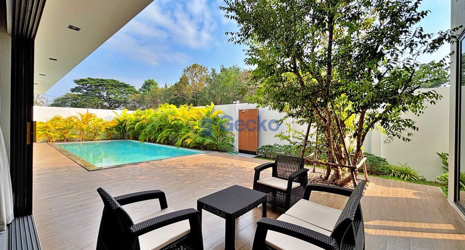 For sale 5 bedrooms house in Bang Lamung, Chonburi