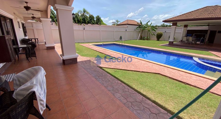 For rent and for sale 4 bedrooms house in Bang Lamung, Chonburi