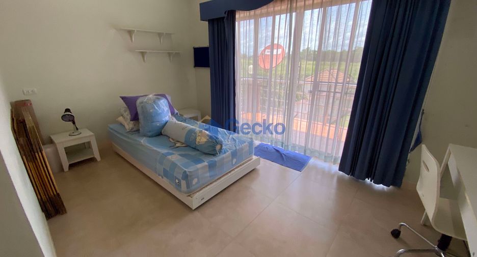For rent and for sale 4 bedrooms house in Bang Lamung, Chonburi