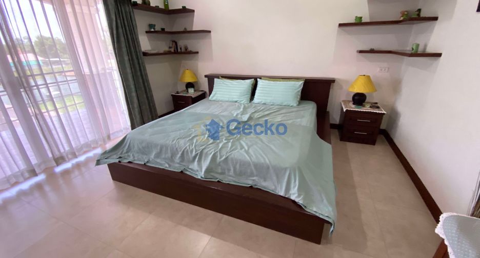 For rent and for sale 4 bedrooms house in Bang Lamung, Chonburi