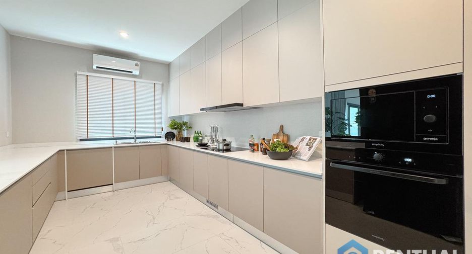 Haus zum Kauf mit 4 Zimmer in East Pattaya, Pattaya