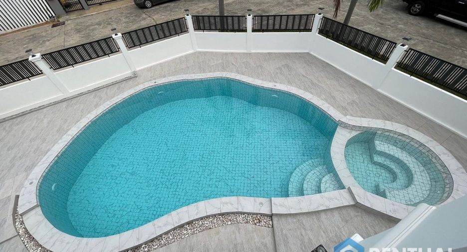 Casa en venta de 4 habitaciones en Bang Lamung, Chonburi