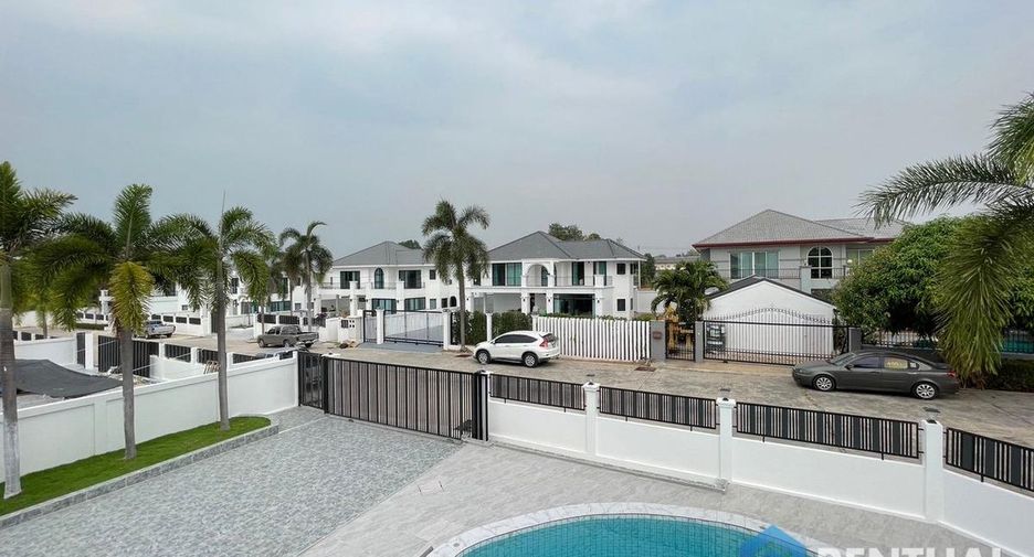 Casa en venta de 4 habitaciones en Bang Lamung, Chonburi