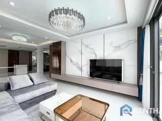 Casa en venta de 4 habitaciones en Bang Lamung, Chonburi