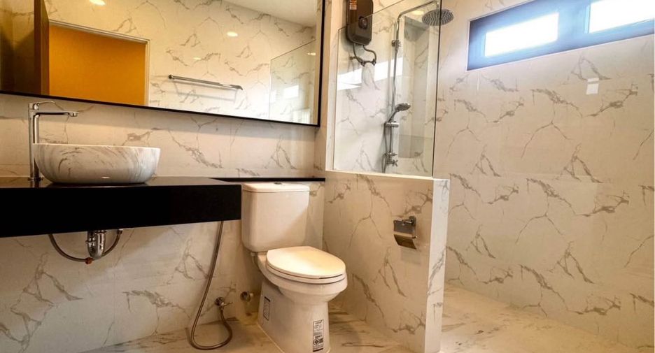 For rent 3 bedrooms house in Bang Lamung, Chonburi