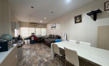 出售 4 卧室 独立屋 在 Bang Rak, 曼谷