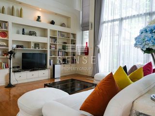 For sale 4 ベッドルーム house in Khlong Toei, Bangkok