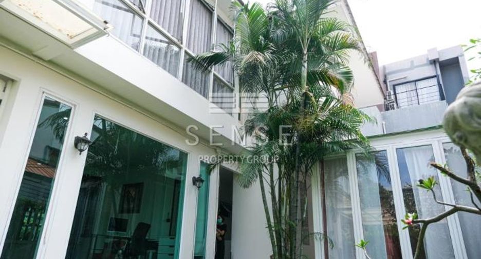 出售 4 卧室 独立屋 在 Khlong Toei, 曼谷