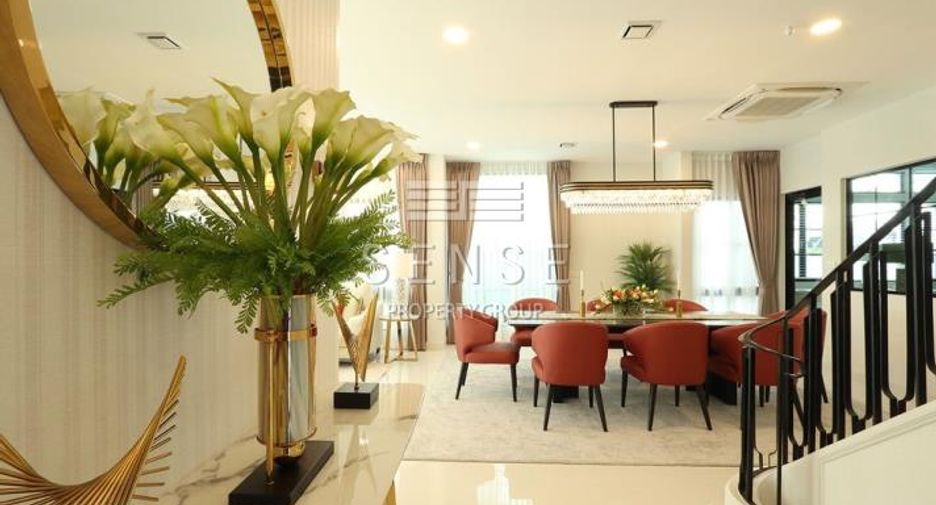 Casa en alquiler de 4 habitaciones en Bang Kapi, Bangkok