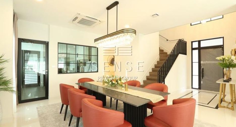 Casa en alquiler de 4 habitaciones en Bang Kapi, Bangkok