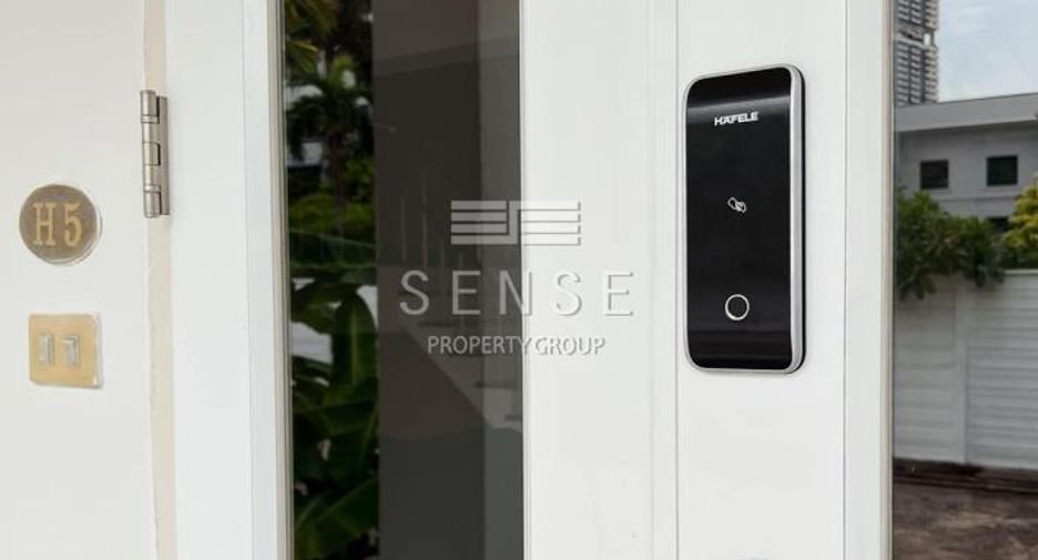 For rent 4 ベッドルーム house in Khlong Toei, Bangkok