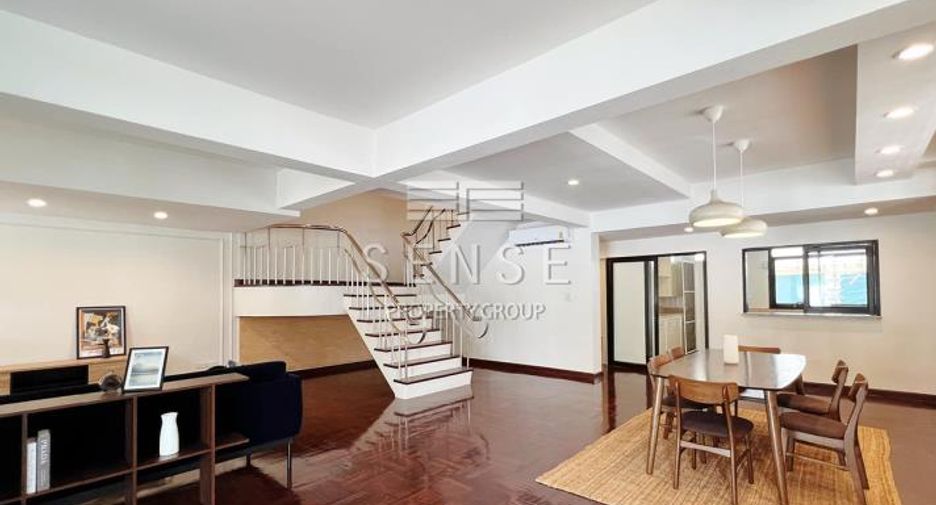 For rent 4 ベッドルーム house in Khlong Toei, Bangkok