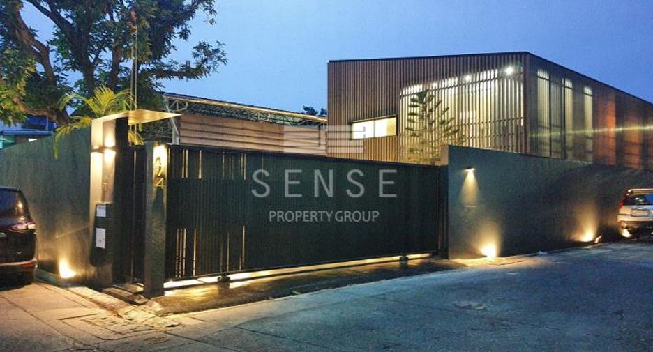 Casa en venta de 4 habitaciones en Suan Luang, Bangkok