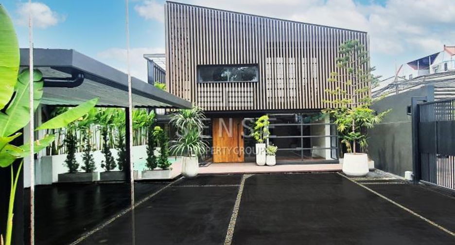 Casa en venta de 4 habitaciones en Suan Luang, Bangkok