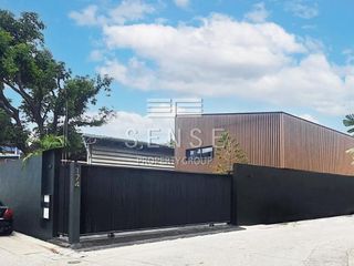 For sale 4 bedrooms house in Suan Luang, Bangkok