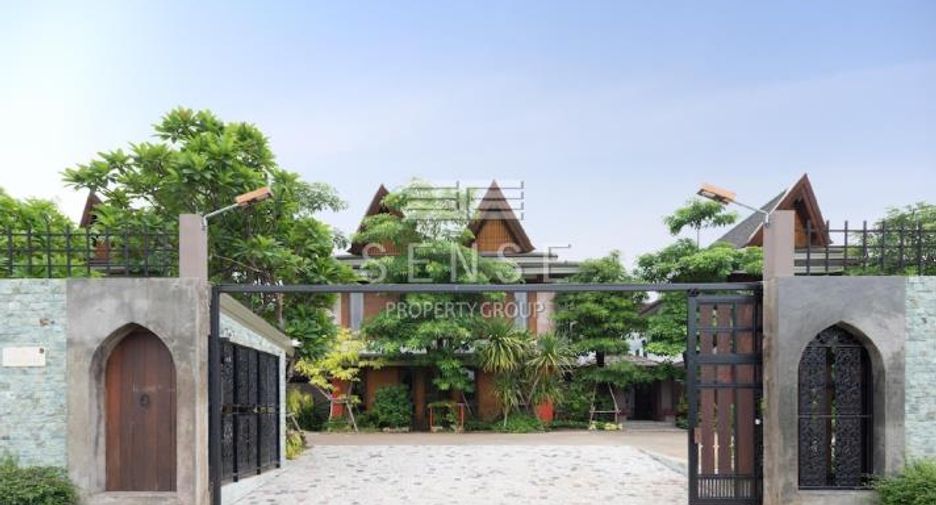 For rent 4 ベッドルーム house in Bang Na, Bangkok