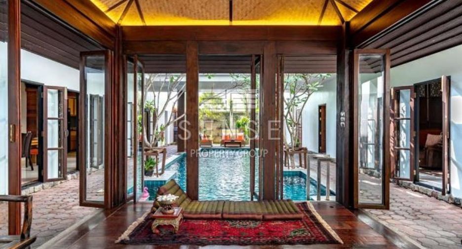 For rent 4 ベッドルーム house in Bang Na, Bangkok
