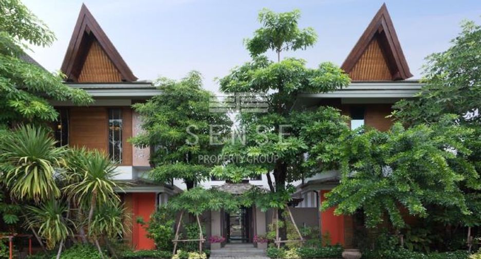 For rent 4 ベッドルーム house in Bang Na, Bangkok