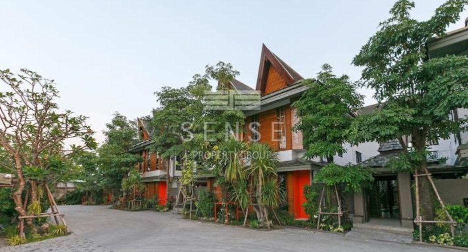 For rent 4 ベッドルーム house in Bang Na, Bangkok