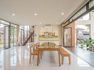 For sale 6 bedrooms house in Chatuchak, Bangkok