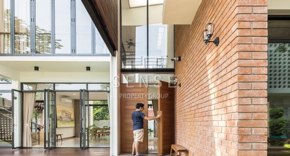 For sale 6 bedrooms house in Chatuchak, Bangkok