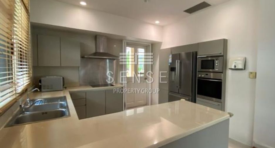 For sale and for rent 4 bedrooms house in Pathum Wan, Bangkok
