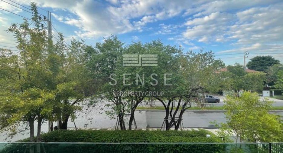 Casa en venta y en alquiler de 3 habitaciones en Bang Phli, Samut Prakan