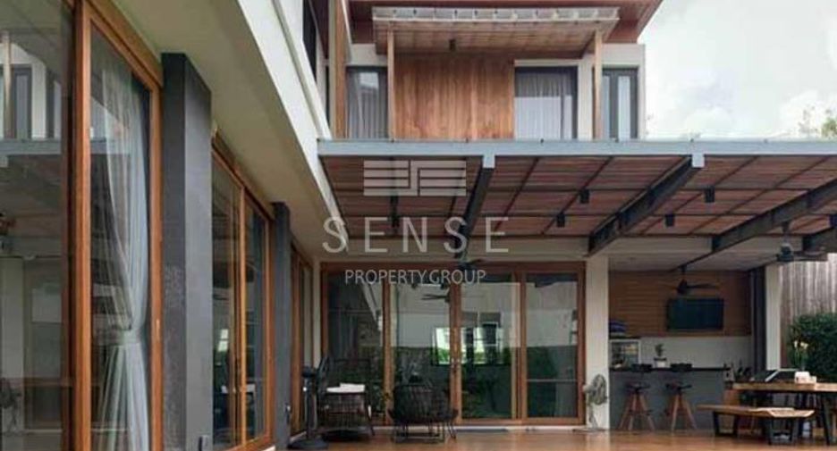 For rent 4 bedrooms house in Khlong Toei, Bangkok