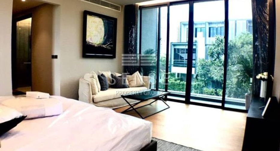 Haus zur Miete mit 4 Zimmer in Khlong Toei, Bangkok