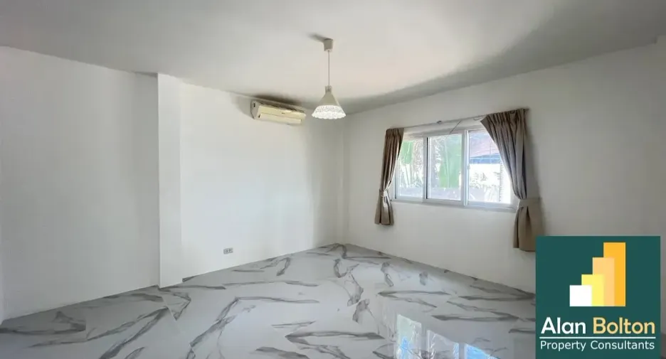 For rent and for sale 3 bedrooms house in Bang Lamung, Chonburi