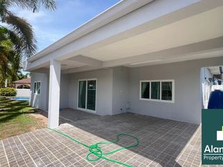 For rent and for sale 3 bedrooms house in Bang Lamung, Chonburi