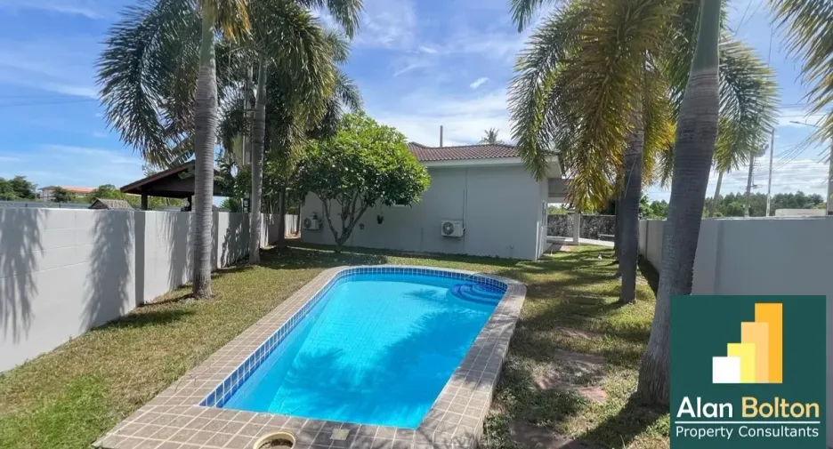 For rent and for sale 3 bedrooms house in Bang Lamung, Chonburi
