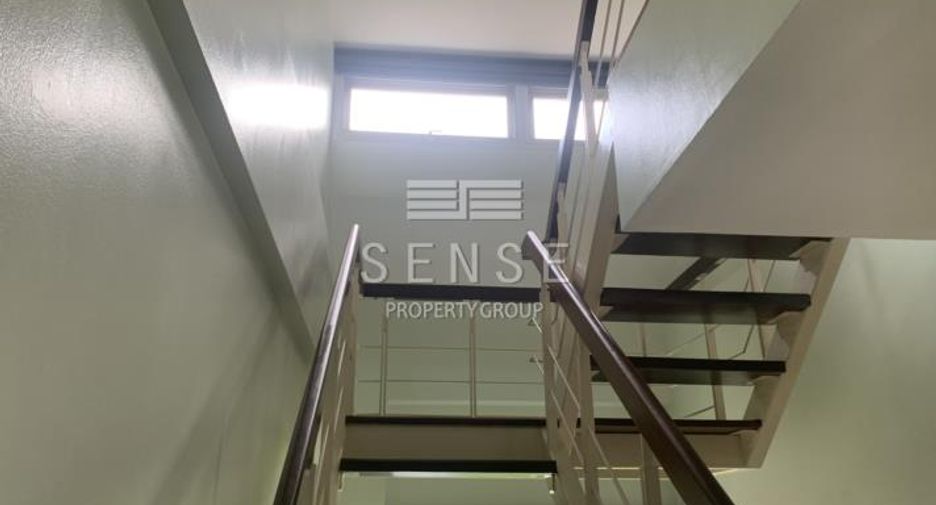 For rent 3 ベッドルーム house in Khlong Toei, Bangkok