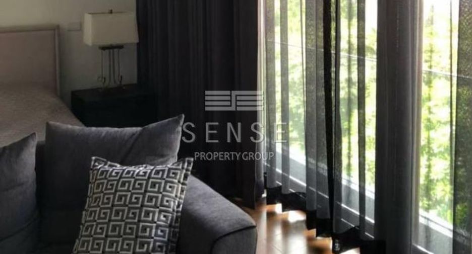 For sale 5 bedrooms house in Yan Nawa, Bangkok