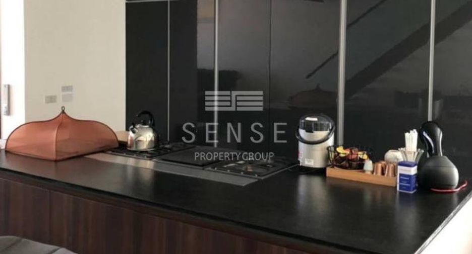 For sale 5 bedrooms house in Yan Nawa, Bangkok