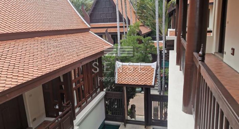 For rent 3 bedrooms house in Khlong Toei, Bangkok