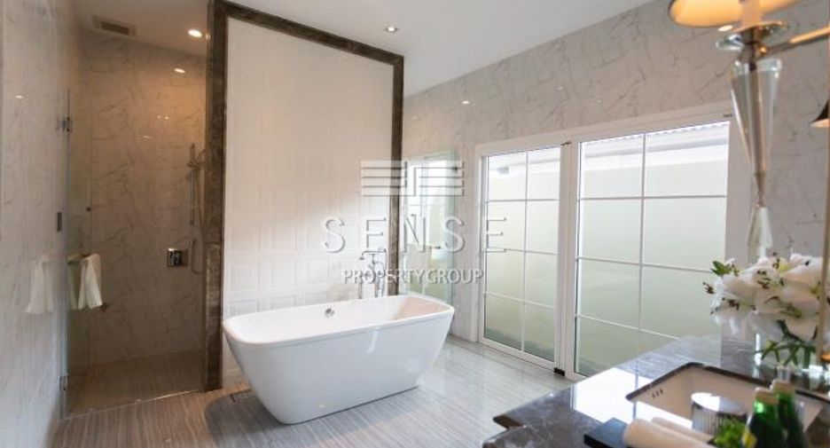 For rent 5 bedrooms house in Bang Phli, Samut Prakan
