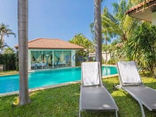 Casa en alquiler y en venta de 7 habitaciones en Bang Lamung, Chonburi