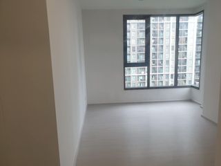 For sale 2 bed condo in Phasi Charoen, Bangkok