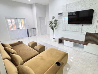 For rent 2 Beds house in Mueang Phuket, Phuket