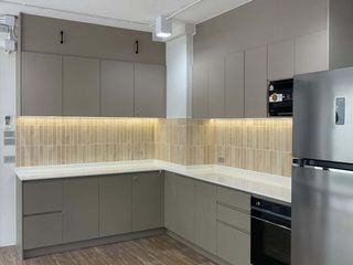 For rent 3 bed office in Huai Khwang, Bangkok