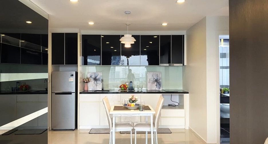 For sale 1 bed condo in Bang Lamung, Chonburi