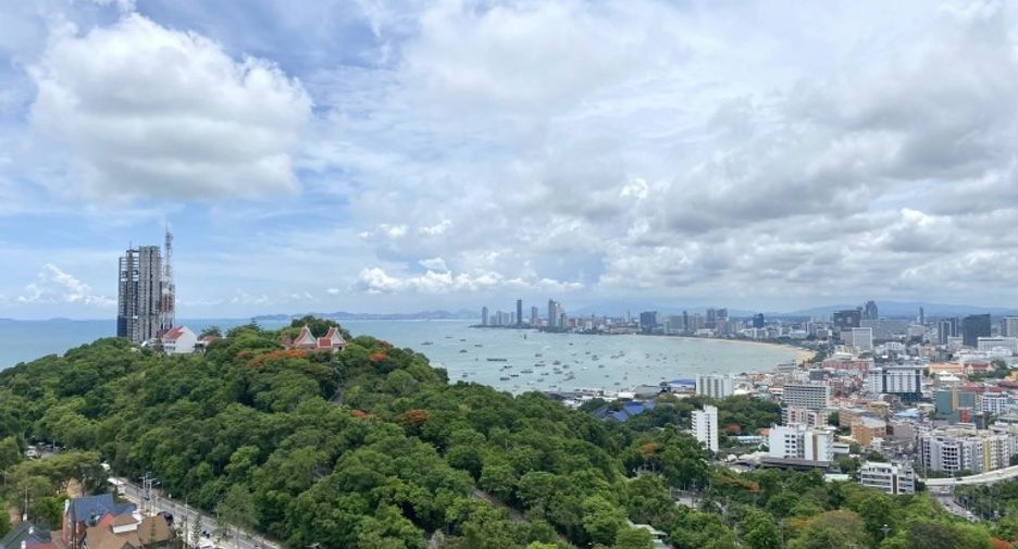 For sale 1 bed condo in Bang Lamung, Chonburi