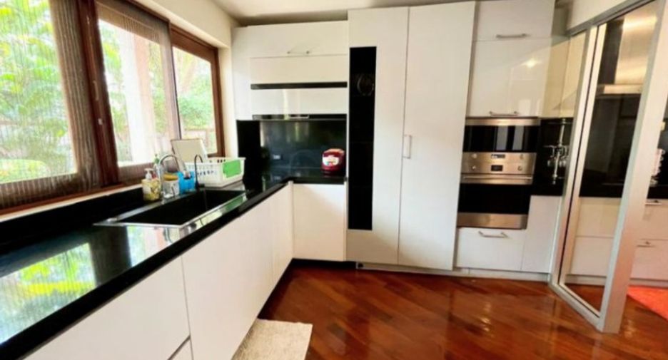 For sale 6 ベッドルーム house in Bang Lamung, Chonburi