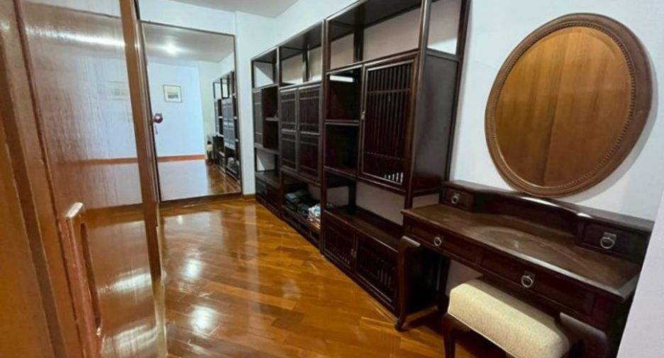 For sale 6 ベッドルーム house in Bang Lamung, Chonburi