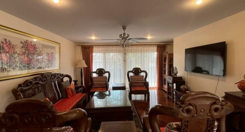 For sale 6 ベッドルーム house in Bang Lamung, Chonburi